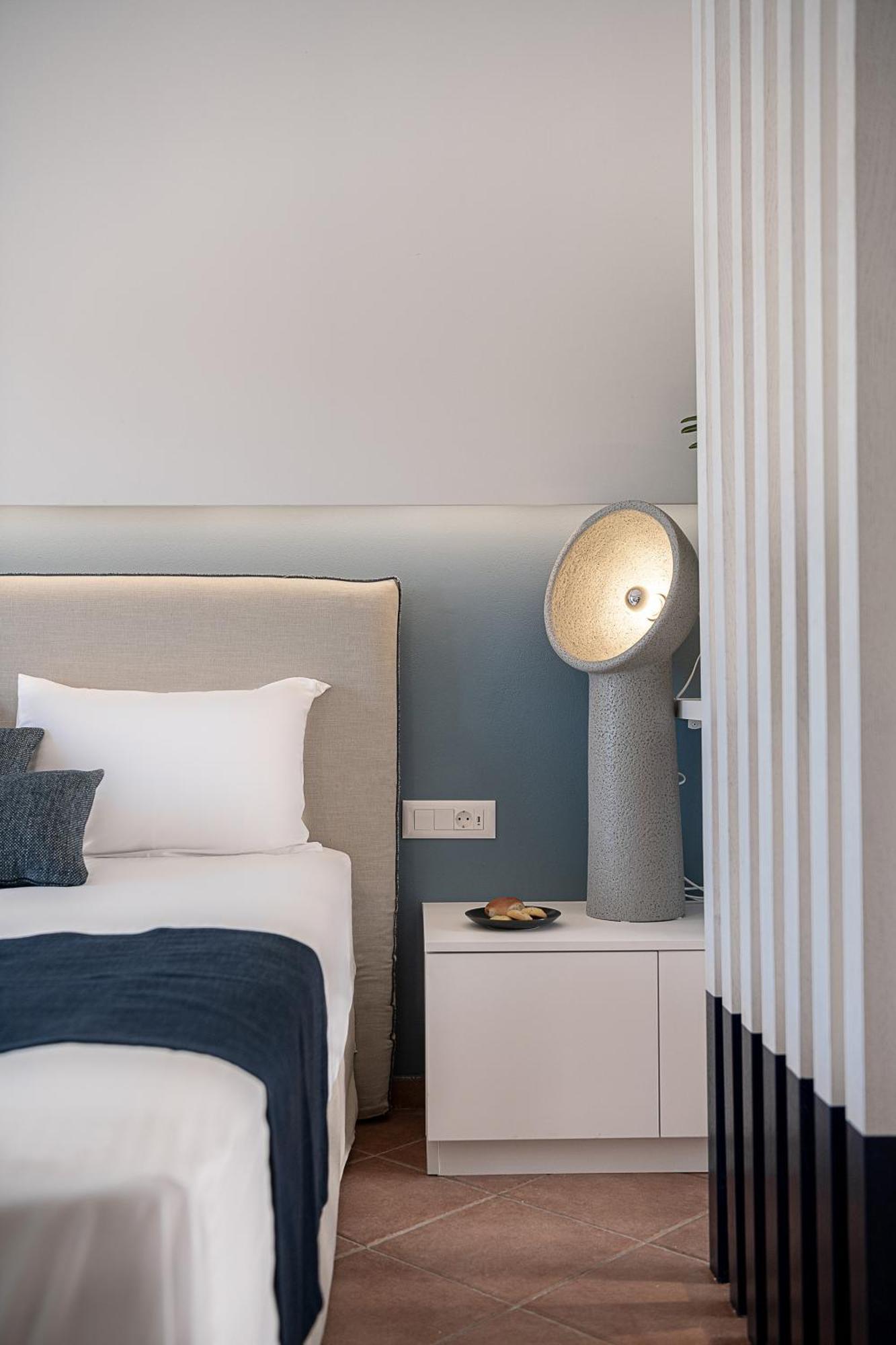 Elena Seafront Luxury Apartments Almirida Екстериор снимка