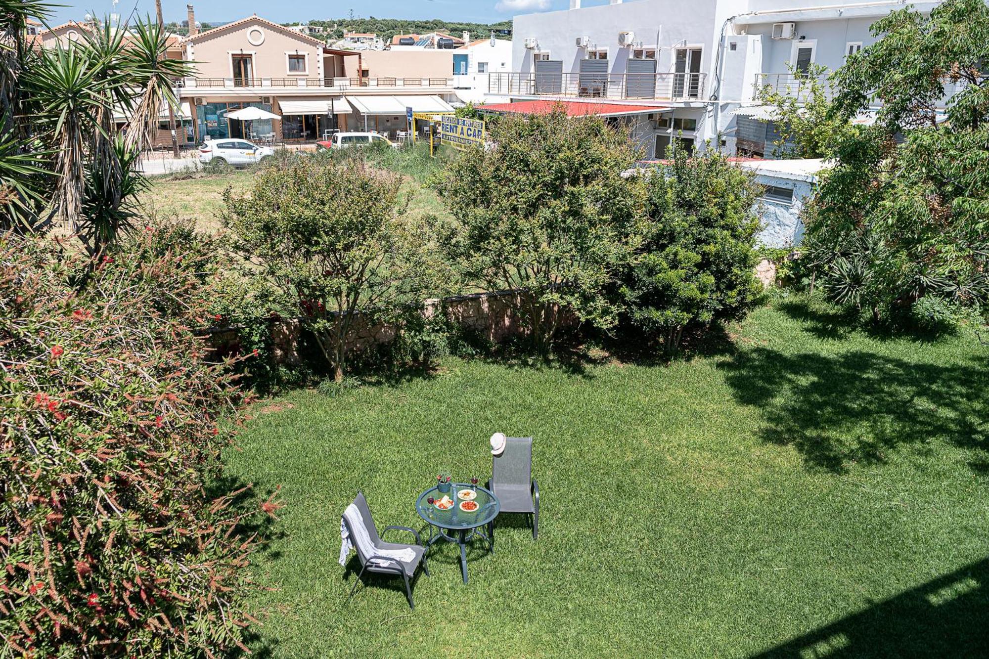 Elena Seafront Luxury Apartments Almirida Екстериор снимка