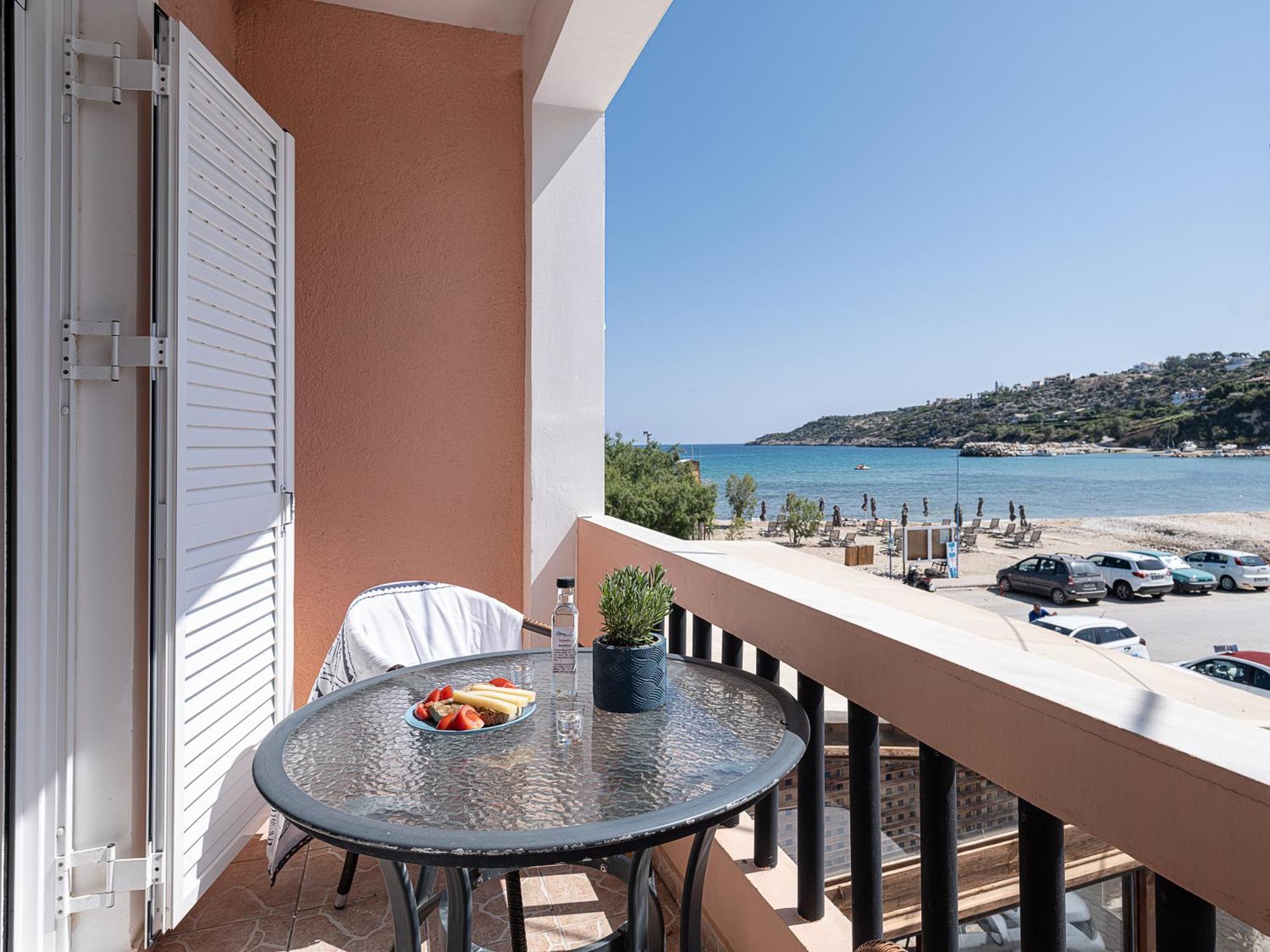 Elena Seafront Luxury Apartments Almirida Екстериор снимка