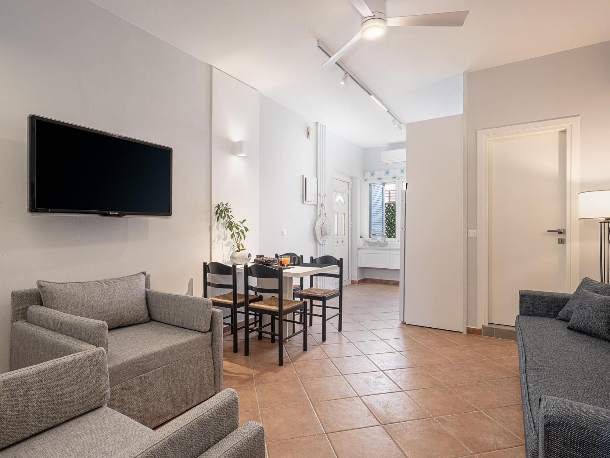 Elena Seafront Luxury Apartments Almirida Стая снимка